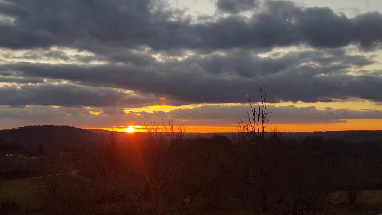 Au Soleil Couchant Saint-Julien-de-Lampon Buitenkant foto
